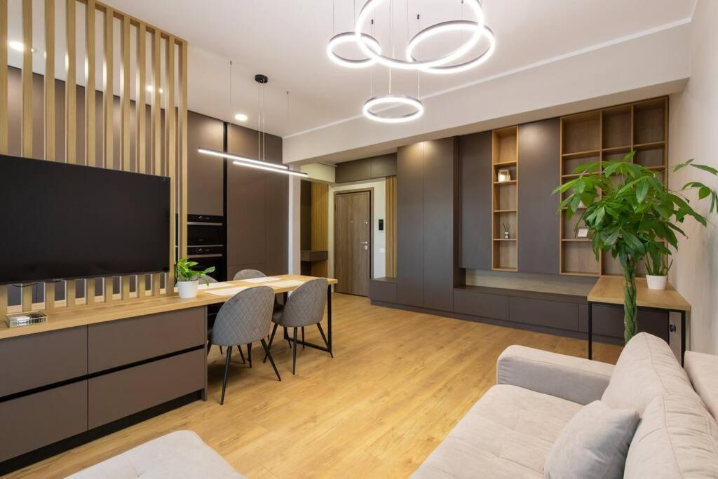 Elegant 2 Bedroom Retreat Bucureşti Exterior foto